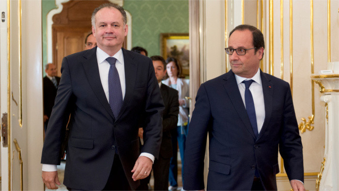 Slovak President welcomed Francois Hollande