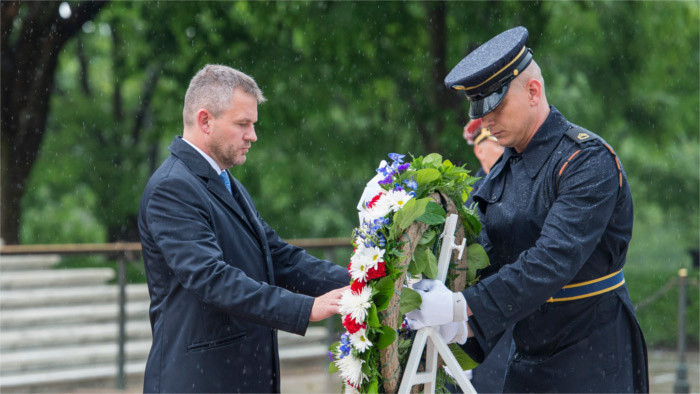 Premiér Peter Pellegrini pozve amerického prezidenta na Slovensko