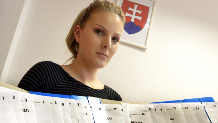 Prieskumy predvolebných preferencií
