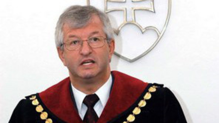 Ján Mazák se presentará a la elección del tercer juez eslovaco para el Tribunal Europeo de Derechos Humanos