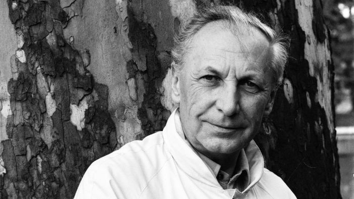 RTVS si uctí pamiatku Ladislava Chudíka. Mimoriadnou zmenou programu