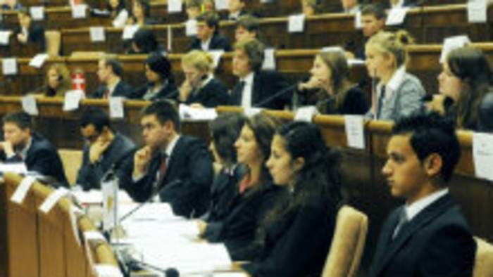 Študenti stredných škôl sa na tri dni stali poslancami EP