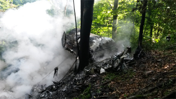 Un choque de aviones en el aire ocasiona la muerte de siete personas
