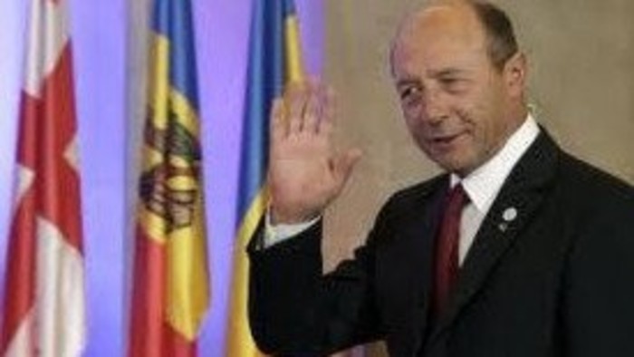 Llega a Eslovaquia el presidente de Rumanía, Traian Băsescu
