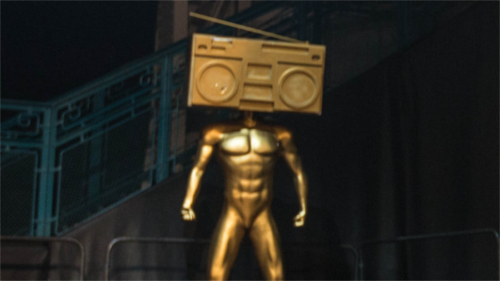 Radio_Head Awards on the go