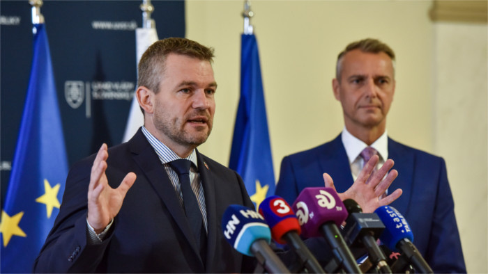 Anti-bureaucracy law passed 