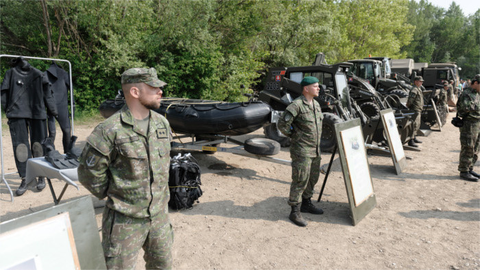 Réserves militaires au programme du parlement
