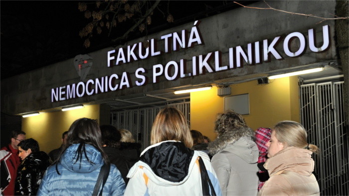 Comienzan los despidos de enfermeras en varios centros hospitalarios eslovacos