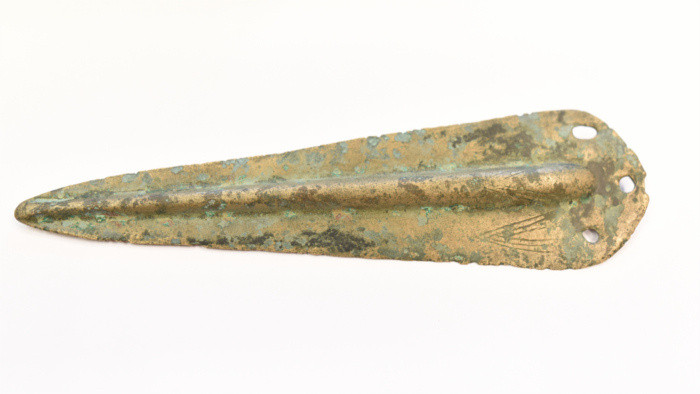 Bronze Age dagger found in Hlohovec