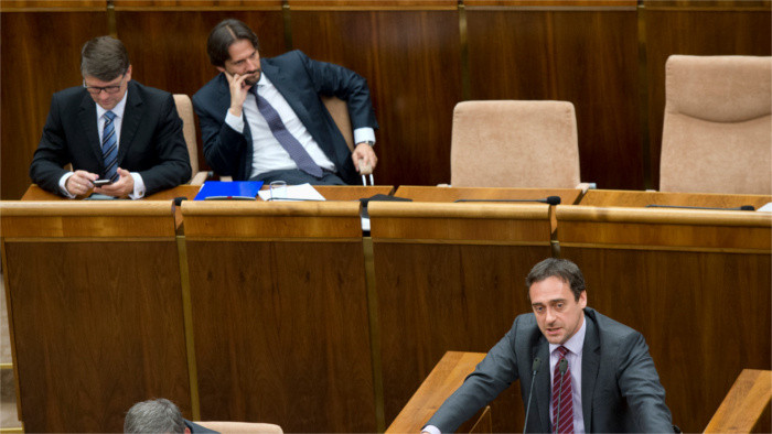 Minister vnútra pod opozičnou “paľbou“