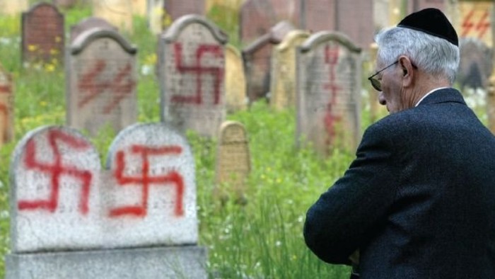 Modern antiszemitizmus a visegrádi országokban