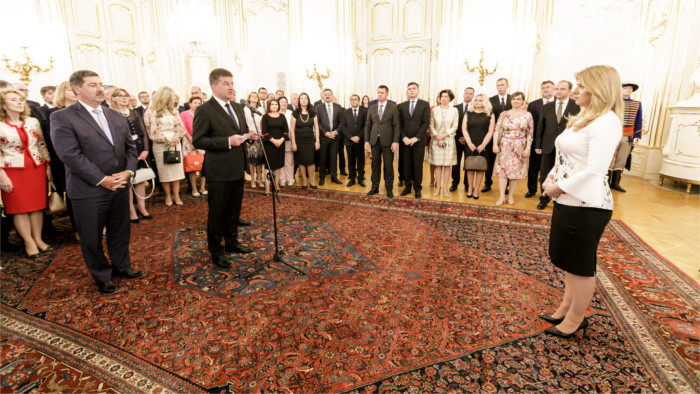 La presidenta recibe al cuerpo diplomático eslovaco