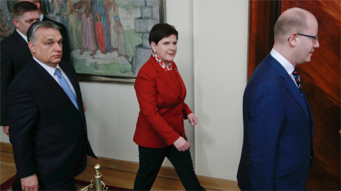 Cumbre extraordinaria de V4 en Varsovia 