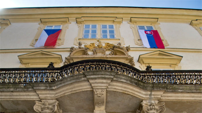 Slovenská a česká vláda si pripomenú Nežnú revolúciu 