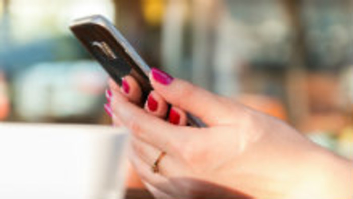 Glosa: Všade s mobilom 