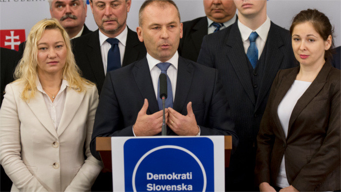 One of 23 election runners-up resigns
