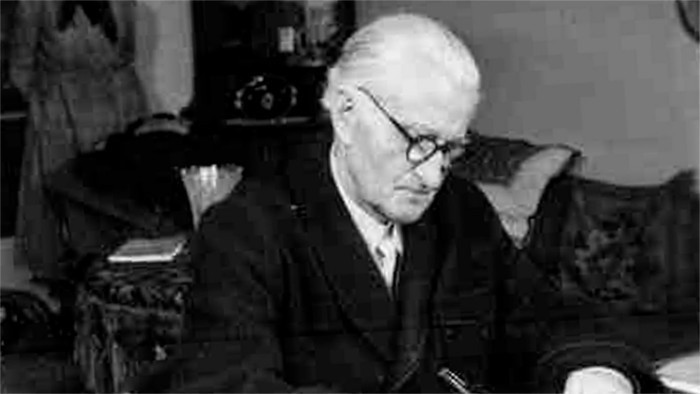 Ivan Krasko – 140 year old gentleman