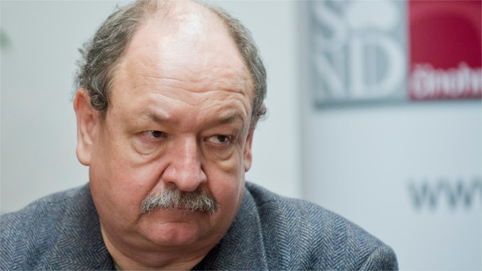 Daniel Hevier turns 60