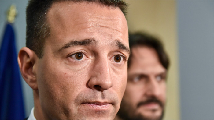 Podrží minister vnútra policajného prezidenta?