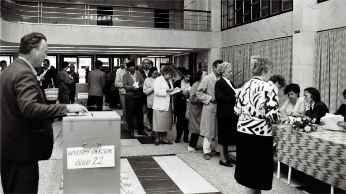 Souvenir des premières élections législatives libres en juin 1990