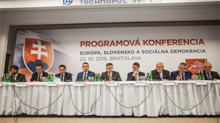 SMER renueva sus postulados programáticos para el próximo futuro