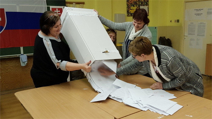 Historically highest turnout of voters from abroad