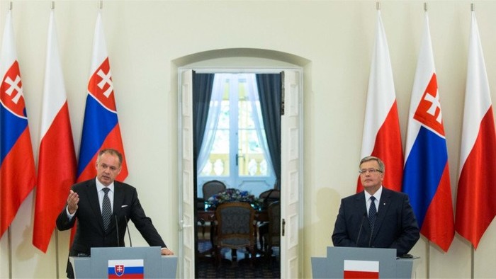 Prezident je na oficiálnej návšteve Poľska
