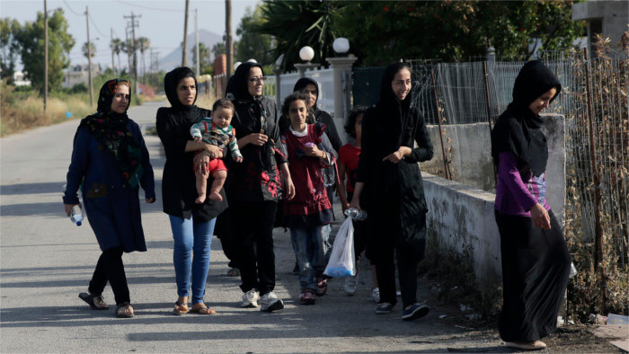 CE: Eslovaquia debe cumplir cuotas de refugiados mientras el Tribunal de Luxemburgo no decida