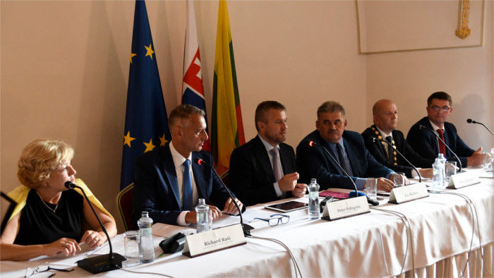 Gobierno quiere reducir el paro en Stropkov, hoy se reunirá en Michalovce