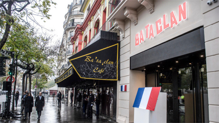 Une année après les attentats terroristes à Paris