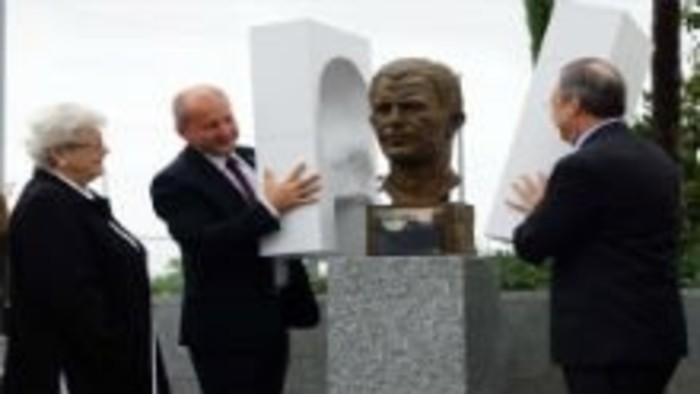 Szobrot kapott Madridban Puskás Ferenc