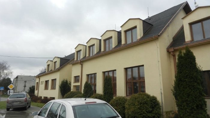 Domov na polceste v Kocuriciach