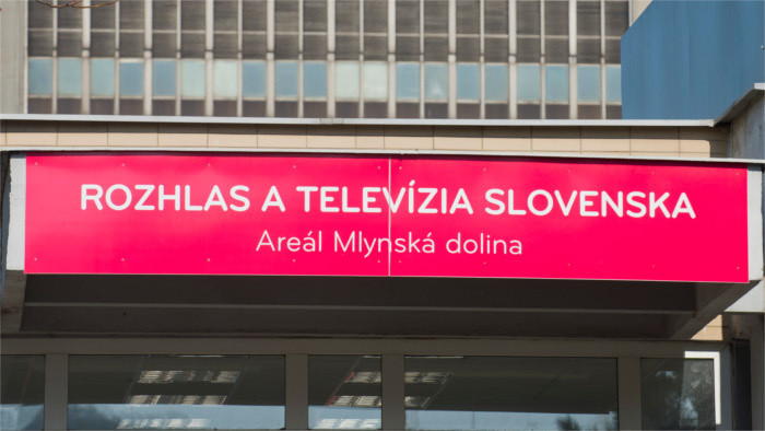 Ruling coalition not united on license fees