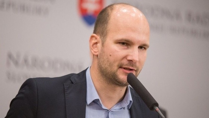 Grendel: Előrehozott választásokra van szükség