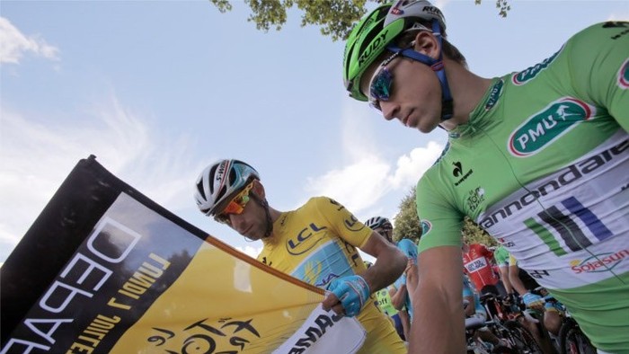 Koniec špekuláciám, Sagan má zmluvu