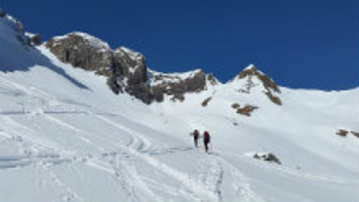 Počas tohtoročnej zimy je skialpinizmus nebezpečný