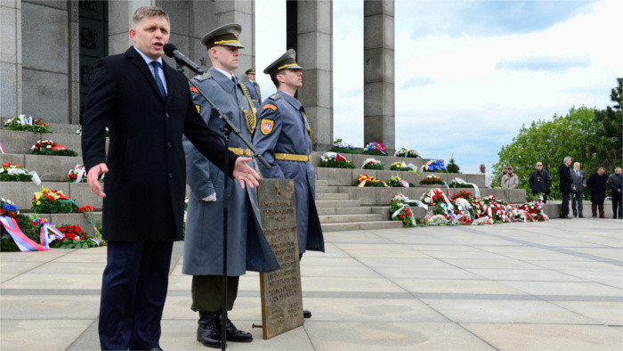 Slovak Prime Minister asks police to combat far-right party