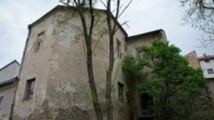 Dobrovoľnícka brigáda v bašte v Banskej Bystrici