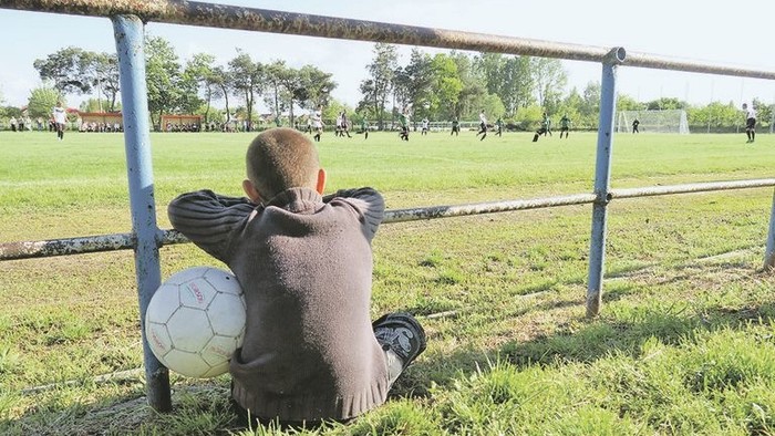 Az év sportkönyve: Hátsó füves
