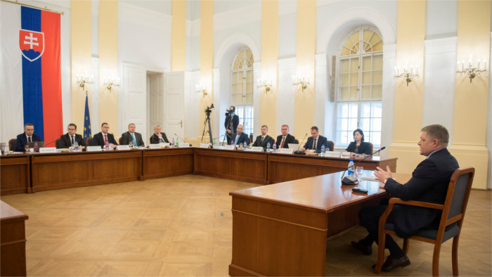 Los candidatos para el cargo de magistrado del Constitucional defenderán públicamente su candidatura 