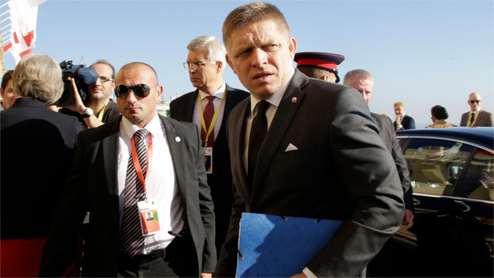 Premier eslovaco participa en Malta en la cumbre UE-África