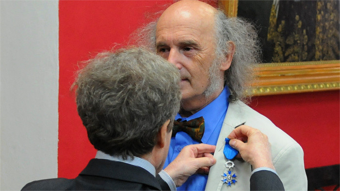 Head of Roma folk group Akimov receives French State Award 