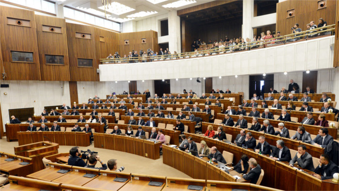 Thursday special session in Parliament on teachers and nurses 