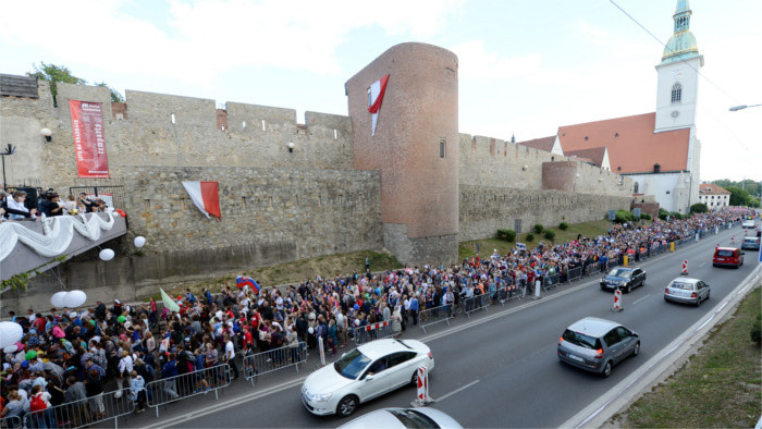 As many as 85,000 people attended pro-life march in Bratislava 
