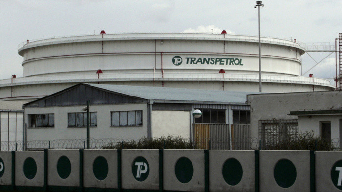 Lawyers impersonating oil company officials sentenced to jail 