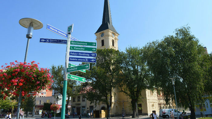 Problémy samospráv v okrese Nové Zámky