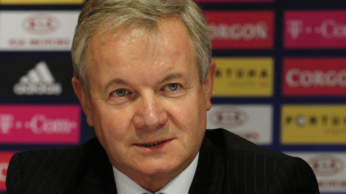 František Laurinec sa dožíva 65 rokov