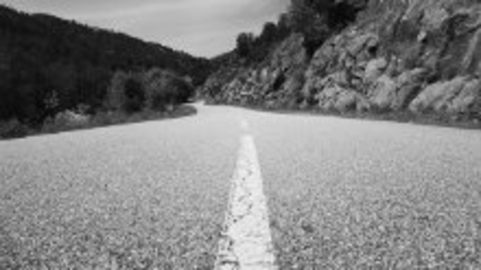 Tichomorím na trabantoch a starých motorkách