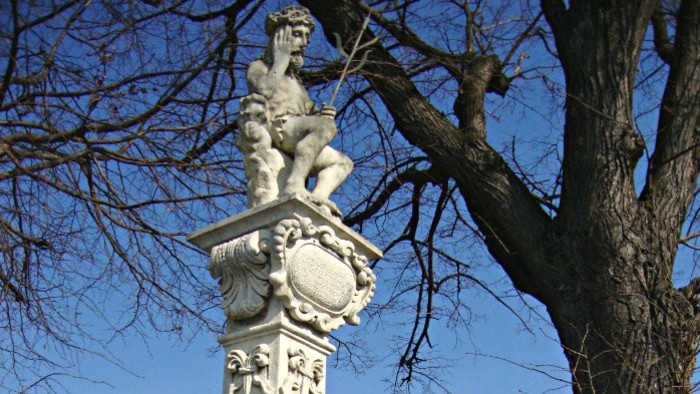Drobná sakrálna architektúra
