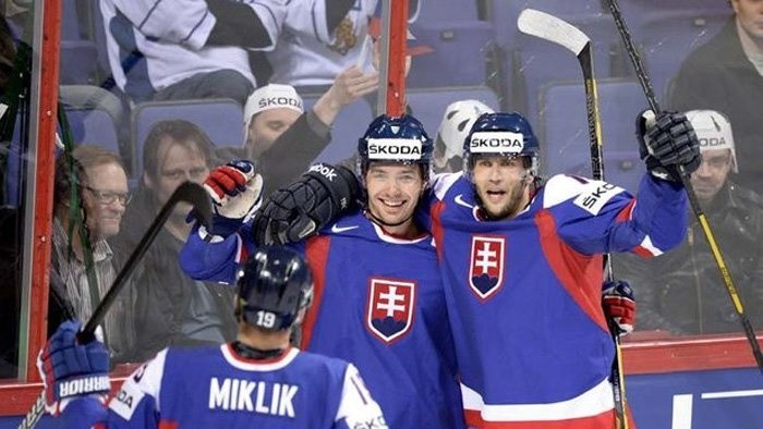 Hokej verzus výzdoba áut